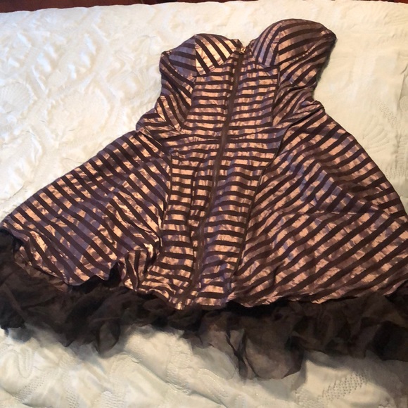 Forever 21 Dresses & Skirts - Formal or Party Strapless Dress